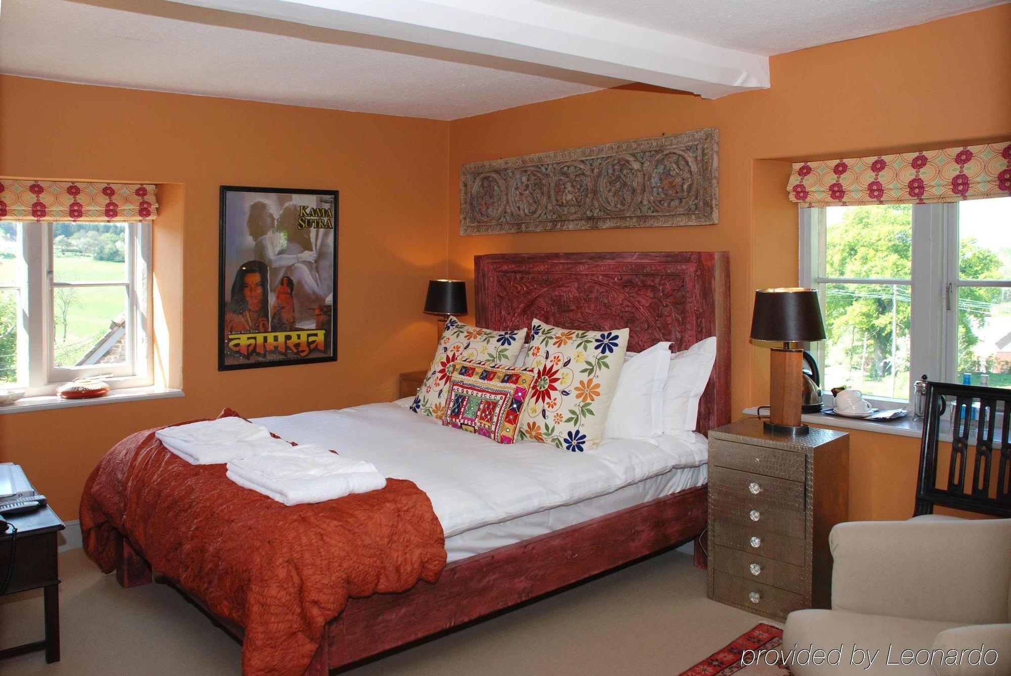 The Longleat Bath Arms Hotel Room photo